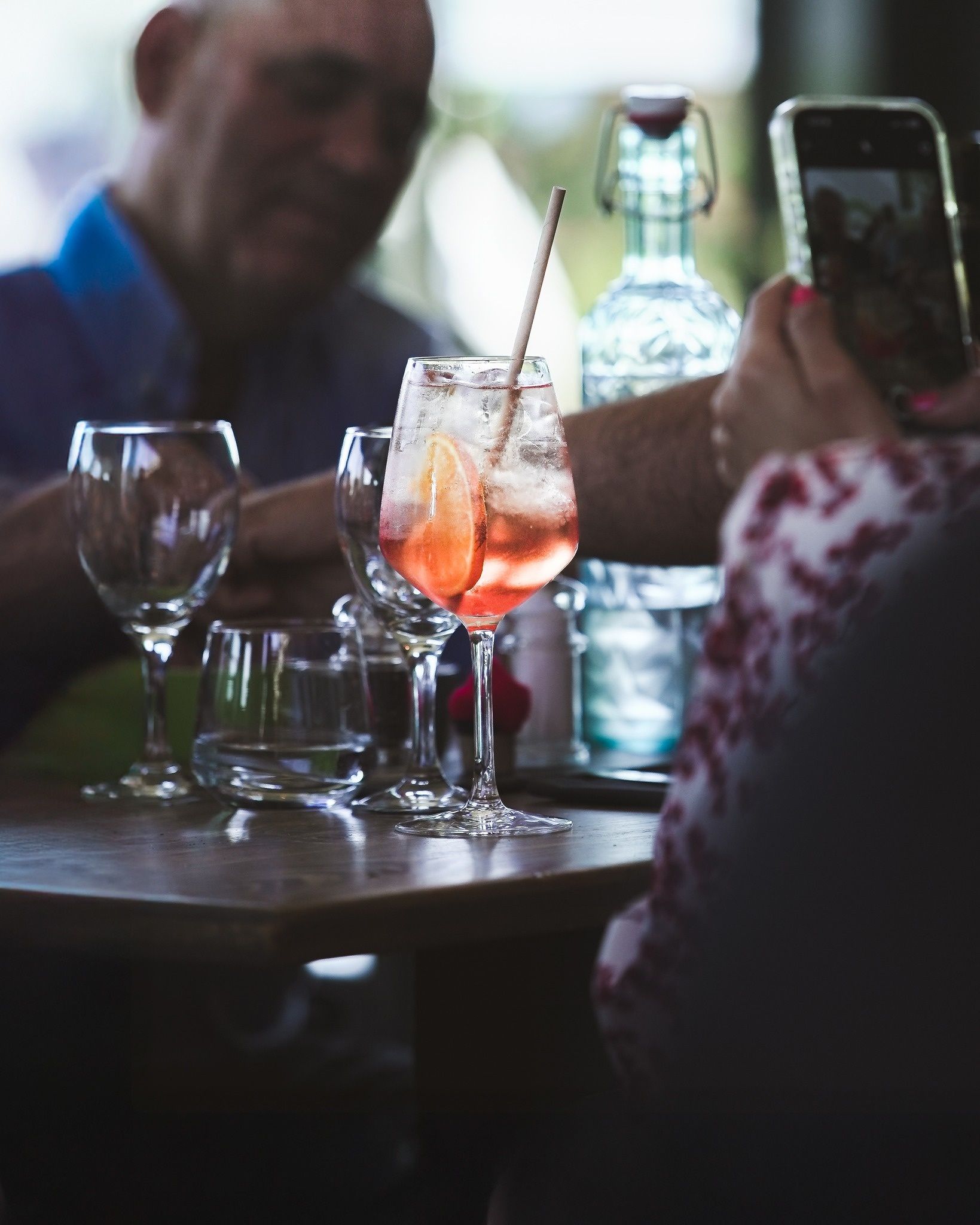 Un cocktail, un peu de Portugal… et beaucoup de plaisir             nÀ déguster sur place, toujo...