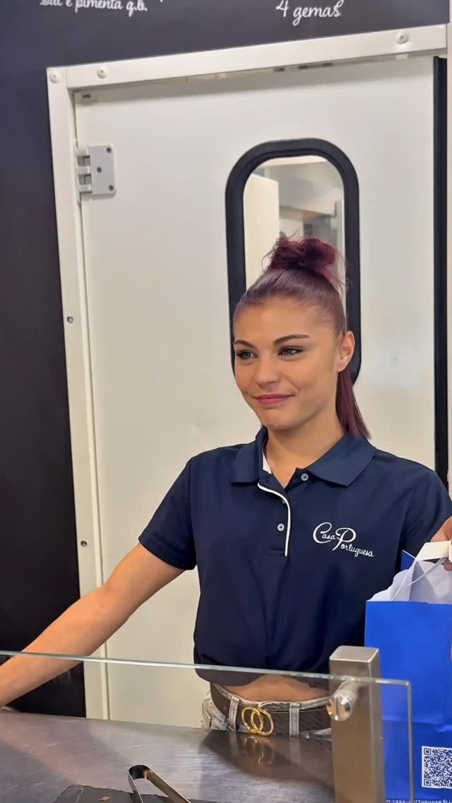 Dommage il ne fallait pas rater      #humourn______________nn    ️ Réservation au 04 68 52 79 31 ...